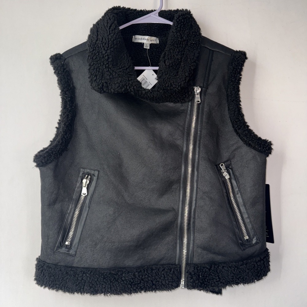 Madden Girl NWT Black Faux‎ Shearling Moto Vest Sherpa Size Large